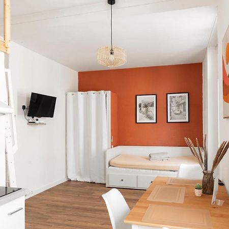 Montsejour - Studio Climatise Entre Gare & Cite Carcassonne Esterno foto