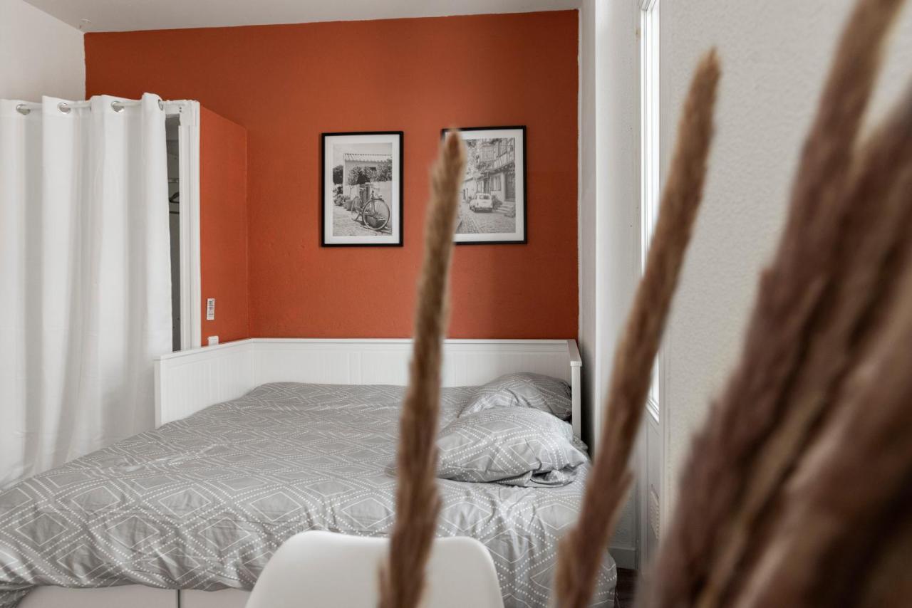 Montsejour - Studio Climatise Entre Gare & Cite Carcassonne Esterno foto